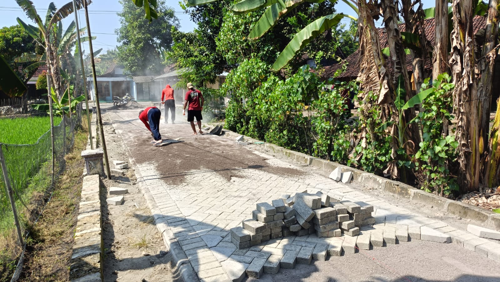 Swakelola warga