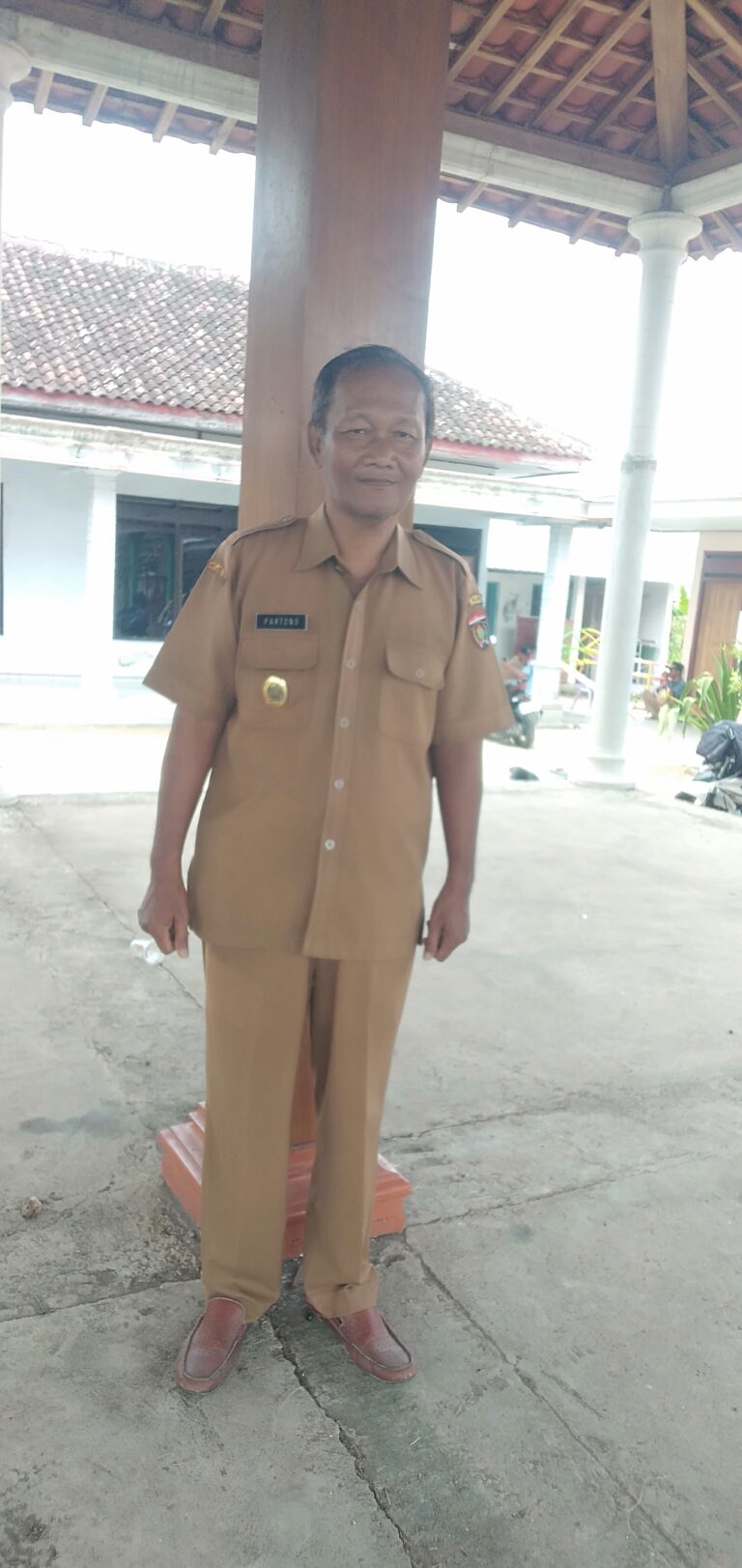 SKANDAL KORUPSI DANA PAJAK DESA MENGGUNCANG KWADUNGAN